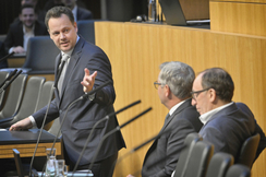 FPÖ-Gesundheitssprecher Gerhard Kaniak im Parlament.