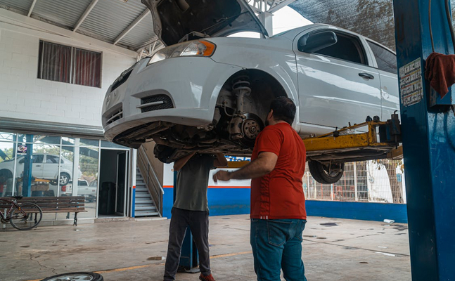 An der Auto- und Zulieferindustrie häängen alleine in Österreich rund 350.000 Arbeitsplätze.